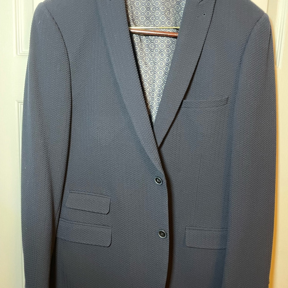 Paisley & Gray Navy Textured Two-Button Sport Coat